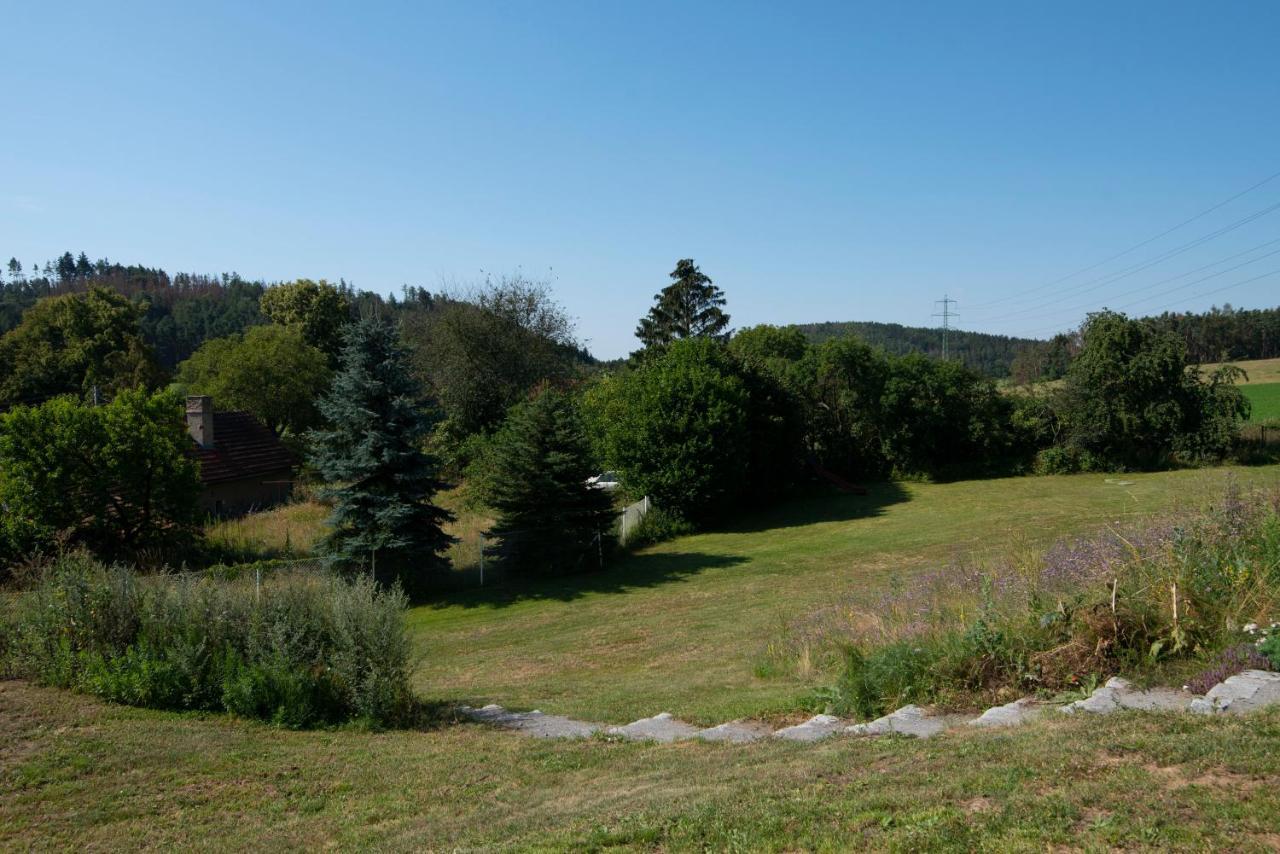 Ferienhaus Wellness - Vodni Nadrz Slapy - 40km Od Prahy *